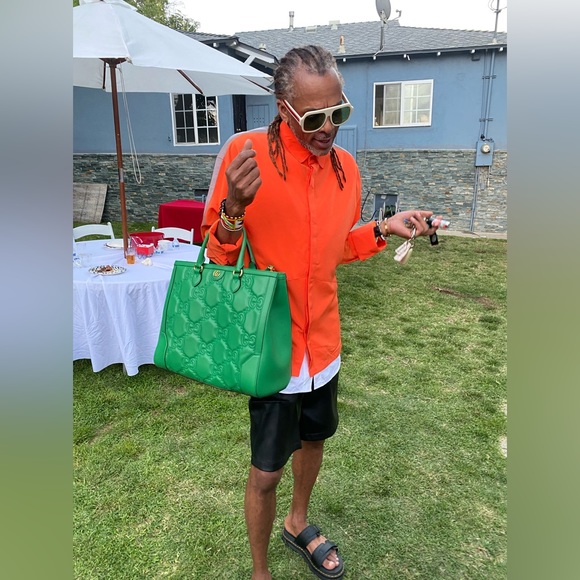 Meet your Posher, Aaron - Picture 8 of 17